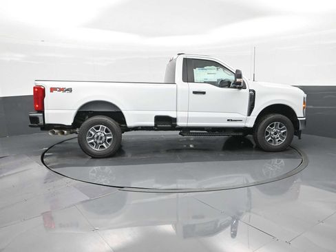 New 2025 Ford F250 XLT image 8