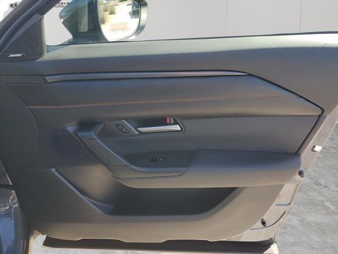 Used 2025 MAZDA CX-50 AWD 2.5 Hybrid w/ Premium Pkg image 13