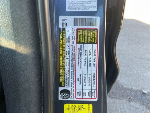 Used 2017 Toyota Highlander Limited AWD/4WD image 34