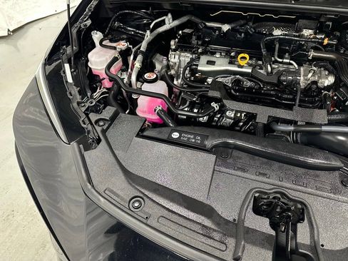 Used 2025 Toyota Prius XLE image 68