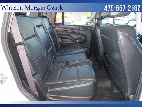 Used 2017 GMC Yukon SLE w/ SLE Value Package image 31