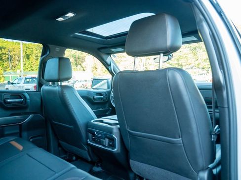 Used 2021 GMC Sierra 1500 AT4 w/ AT4 Value Package image 19