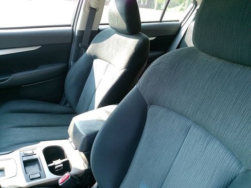 Used 2014 Subaru Legacy 2.5i Premium AWD/4WD image 34