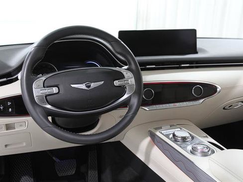 Certified 2024 Genesis GV70 2.5T w/ Advanced Package image 6