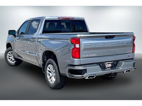 New 2026 Chevrolet Silverado 1500 RST w/ Z71 Off-Road Package AWD/4WD image 3