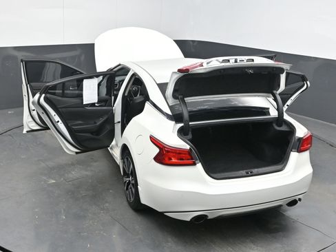 Used 2018 Nissan Maxima 3.5 SV image 39