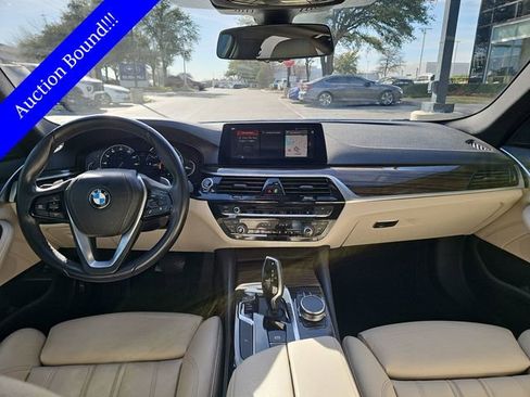 Used 2019 BMW 530i w/ Convenience Package image 12