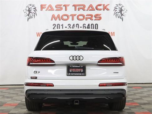 Used 2021 Audi Q7 3.0T Prestige w/ Prestige Package AWD/4WD image 5