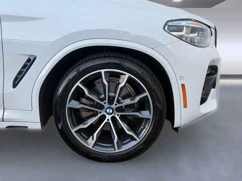 Certified 2021 BMW X4 xDrive30i w/ Executive Package image 10