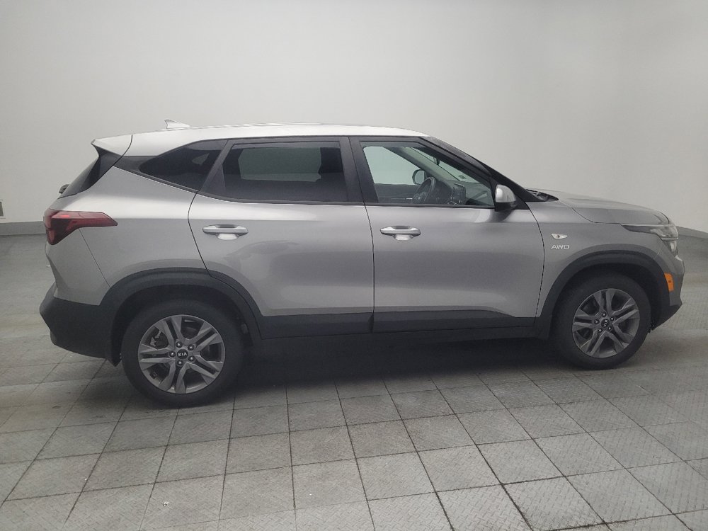 Used 2021 Kia Seltos LX AWD/4WD image 10