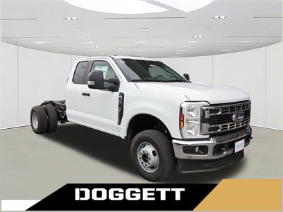 New 2025 Ford F350 XL w/ XL Chrome Package