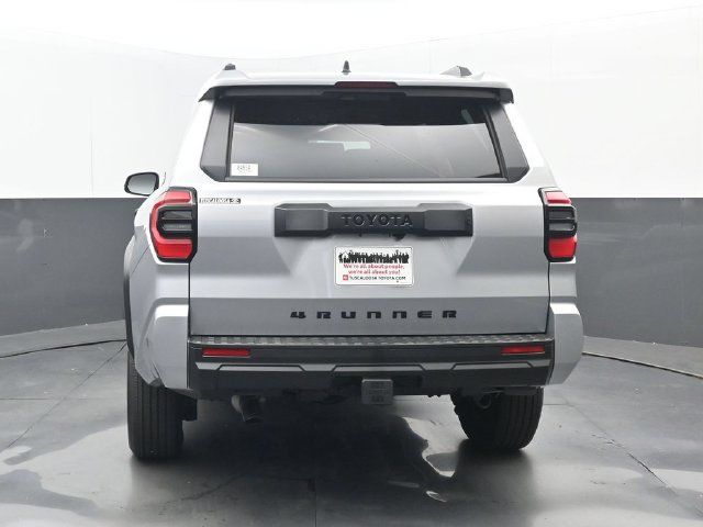 New 2026 Toyota 4Runner SR5 AWD/4WD image 33
