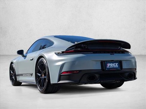 Used 2025 Porsche 911 Carrera image 7