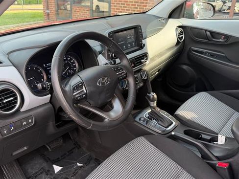 Used 2021 Hyundai Kona SEL AWD/4WD image 29