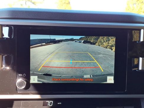 Used 2025 Toyota Tundra SR5 w/ SR5 Convenience Package image 20