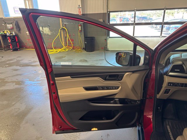 Used 2022 Honda Odyssey EX-L image 9
