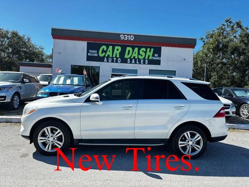Used 2014 Mercedes-Benz ML 350 BlueTEC 4MATIC image 2