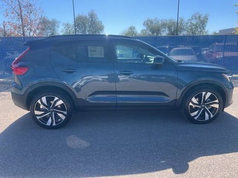 New 2026 Volvo XC40 B5 Ultra w/ Climate Package image 7