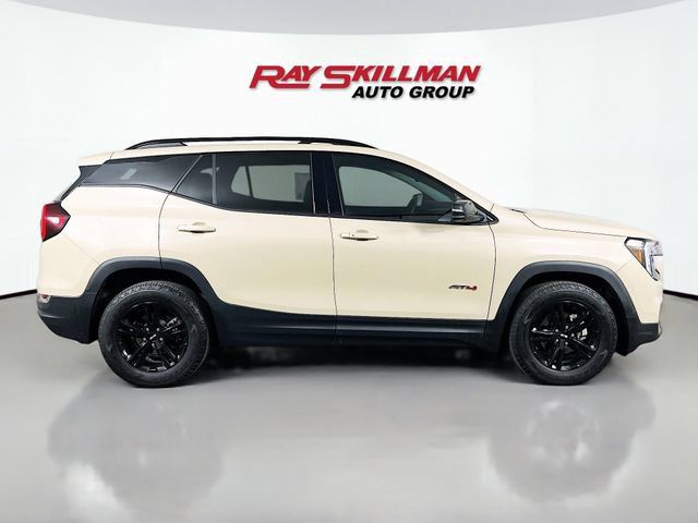 Used 2023 GMC Terrain AT4 w/ Infotainment Package II AWD/4WD image 8