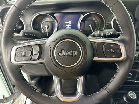 Used 2023 Jeep Wrangler Unlimited Sahara w/ Cold Weather Group image 21