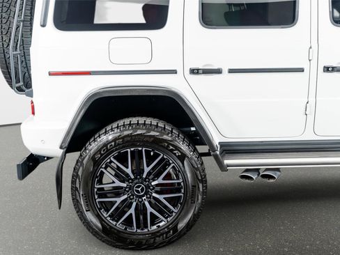 Used 2022 Mercedes-Benz G 63 AMG Squared image 8