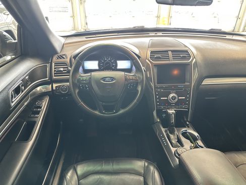 Used 2016 Ford Explorer Sport w/ Equipment Group 401A image 2