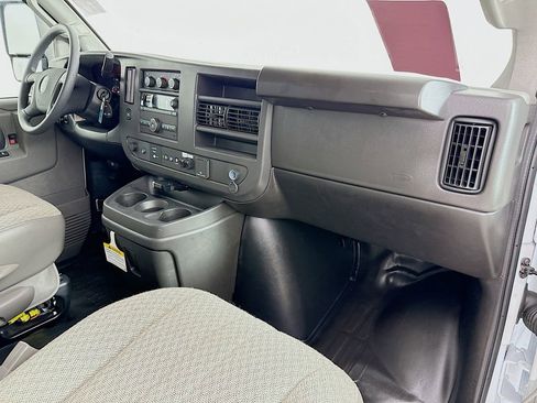 New 2025 GMC Savana 3500 w/ Power Convenience Package image 28