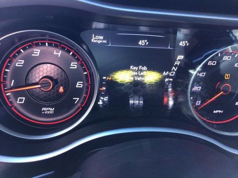 Certified 2018 Dodge Charger R/T image 24