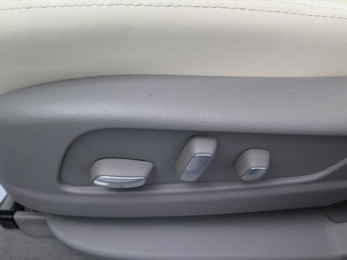 New 2026 Cadillac XT5 Premium Luxury w/ Driver Assist Package image 12