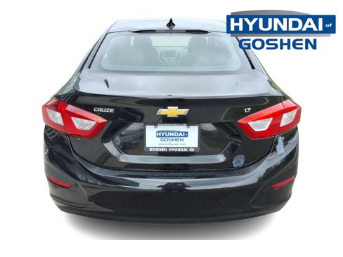 Used 2017 Chevrolet Cruze LT FWD image 7