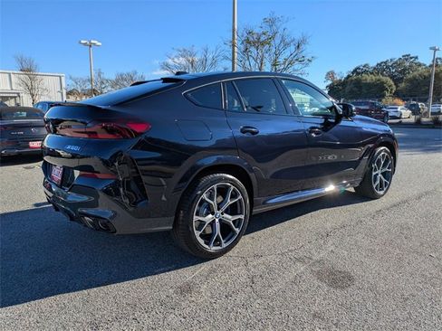 New 2026 BMW X6 M60i image 4