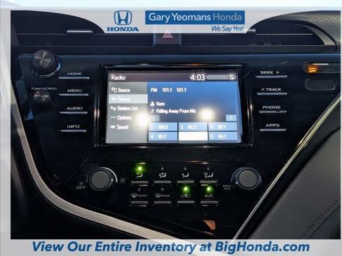 Used 2018 Toyota Camry LE FWD image 19