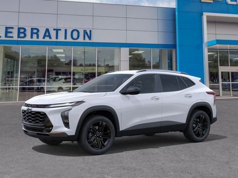 New 2026 Chevrolet Trax ACTIV w/ Driver Confidence Package image 2