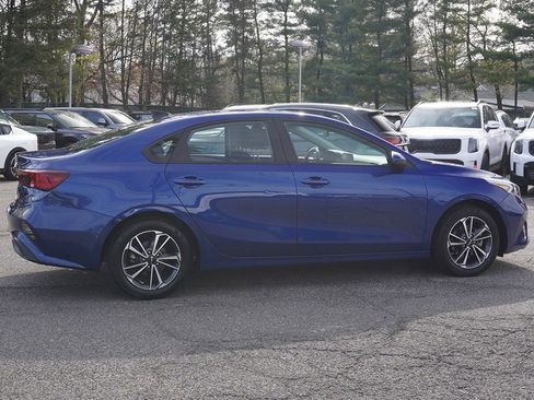 Used 2023 Kia Forte LXS image 12
