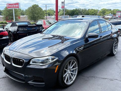 Used 2014 BMW M5 RWD image 4