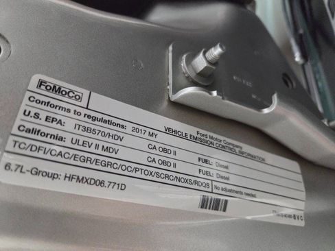 Used 2017 Ford F450 Platinum image 98