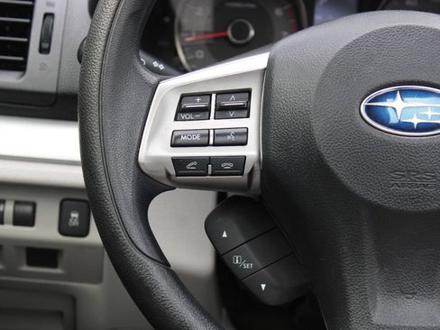 Used 2015 Subaru Forester 2.5i Premium AWD/4WD image 36