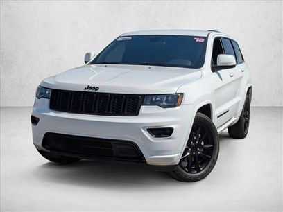 Used 2018 Jeep Grand Cherokee Altitude