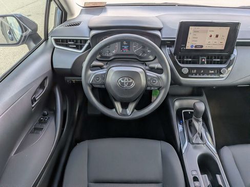 Used 2024 Toyota Corolla LE FWD image 19