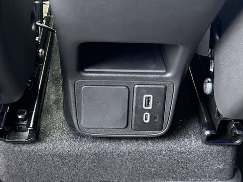Used 2026 Buick Encore GX Sport Touring w/ Advanced Technology Package FWD image 16