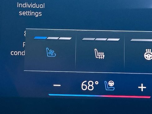 Used 2025 BMW X5 xDrive50e image 33