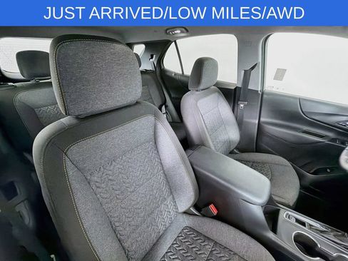 Used 2024 Chevrolet Equinox LT AWD/4WD image 26