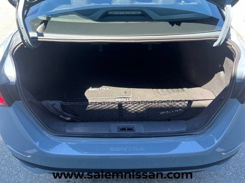 Certified 2025 Nissan Sentra SR w/ Midnight Edition FWD image 19