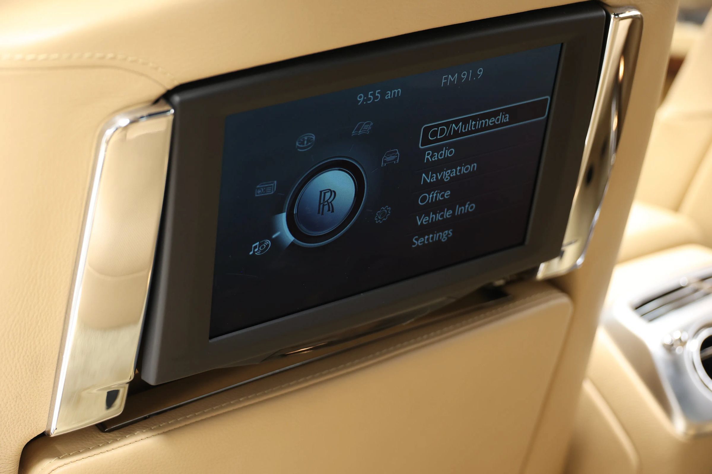 Used 2011 Rolls-Royce Ghost RWD image 61