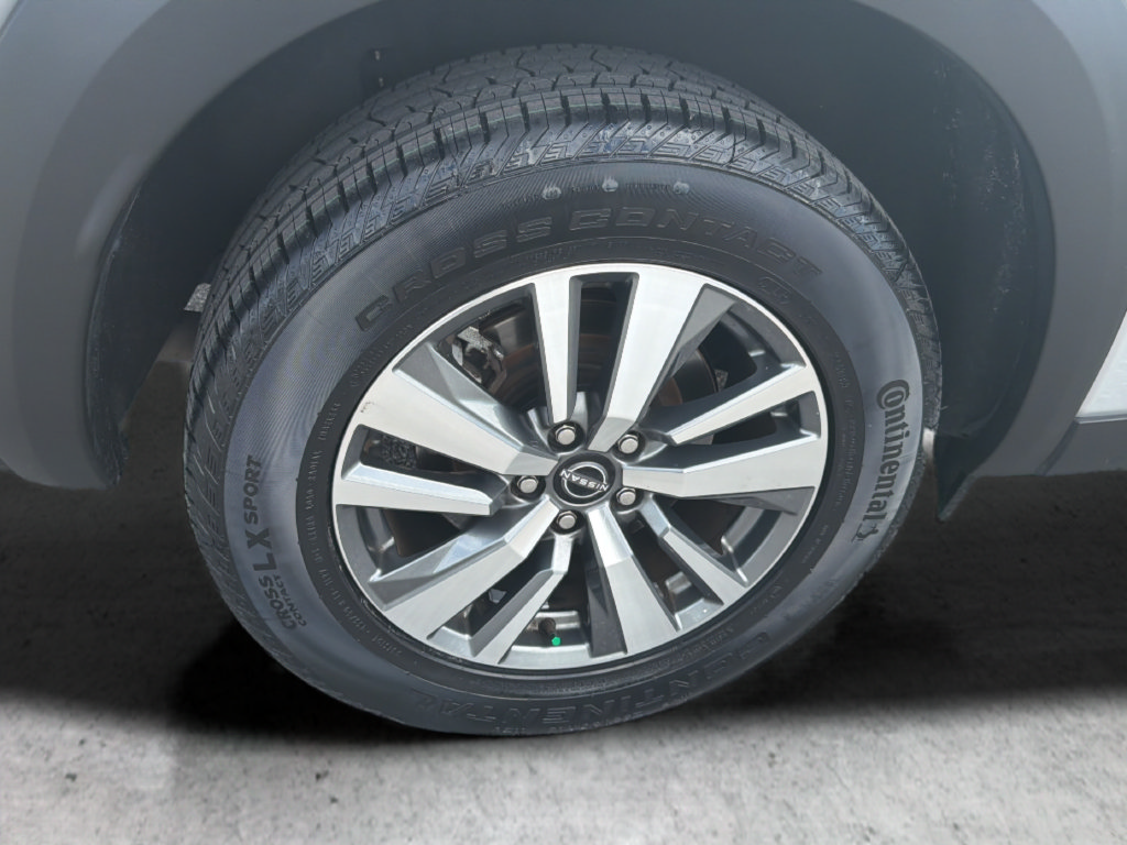 Certified 2025 Nissan Pathfinder SL FWD image 58