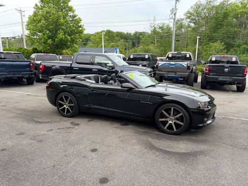 Used 2015 Chevrolet Camaro LT RWD image 5