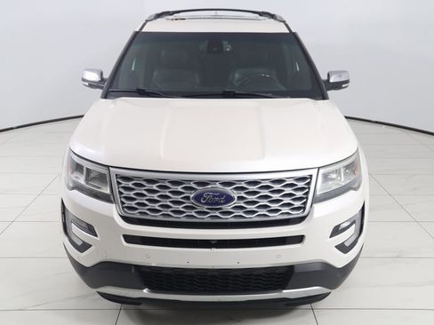 Used 2016 Ford Explorer Platinum image 53