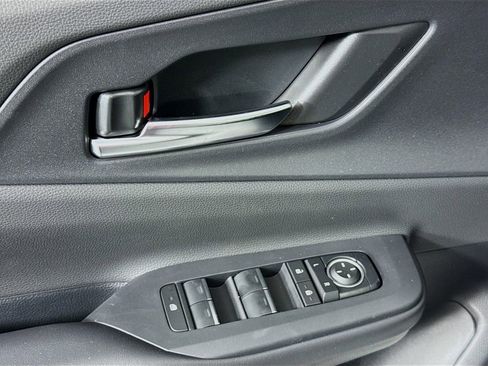 New 2026 Toyota Prius XSE image 22