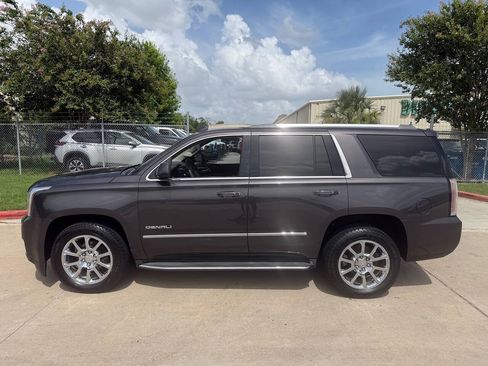 Used 2015 GMC Yukon Denali w/ Touring Package RWD image 7