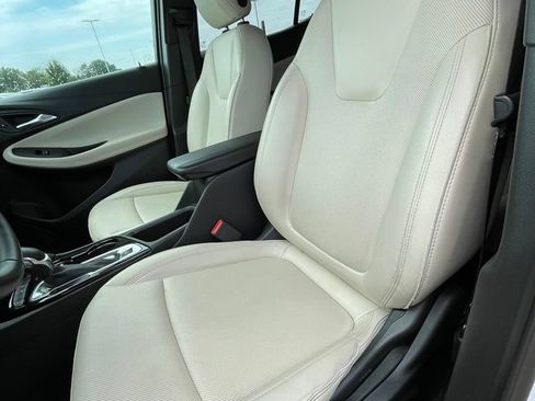 Used 2024 Buick Encore GX Sport Touring FWD image 10